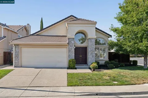 300 Fiddle Creek Pl