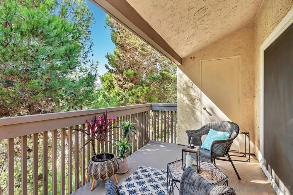 3134 Via Alicante #H La Jolla, CA 92037