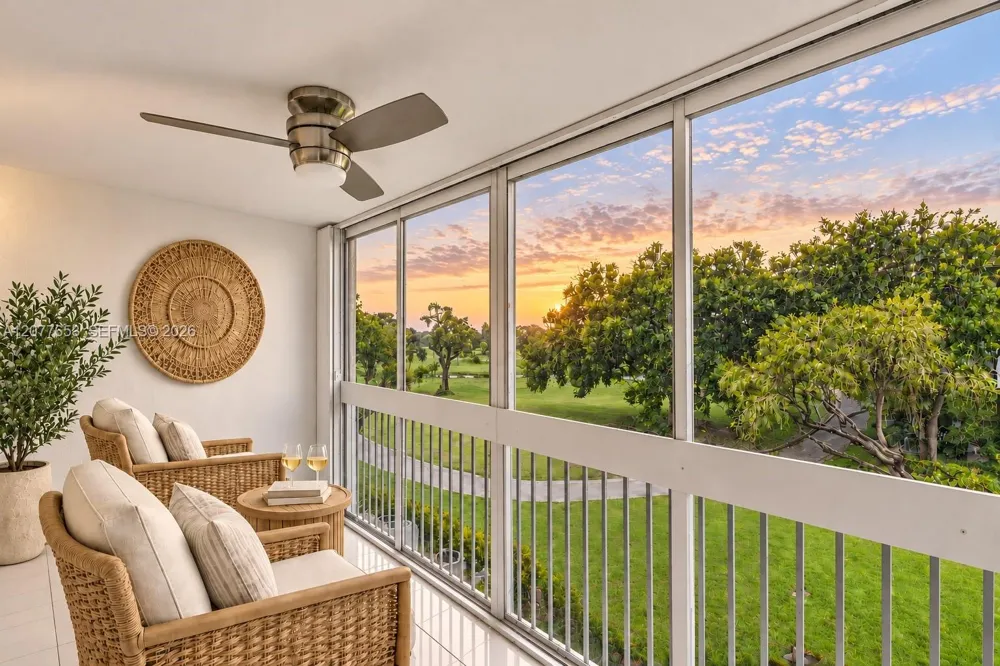 12601 SW 13th St #315G Pembroke Pines, FL 33027