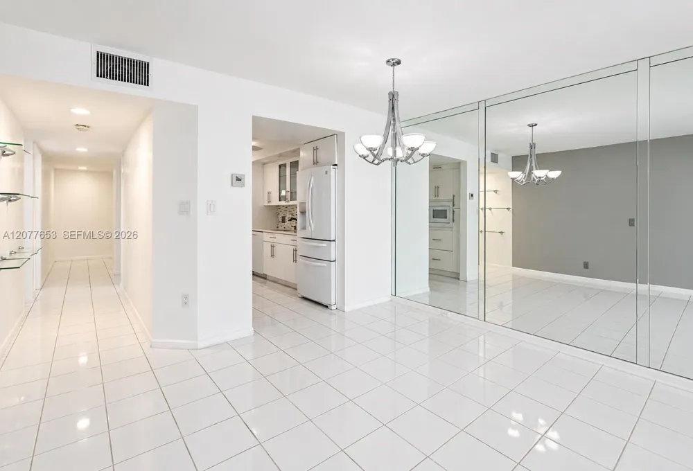 12601 SW 13th St #315G Pembroke Pines, FL 33027