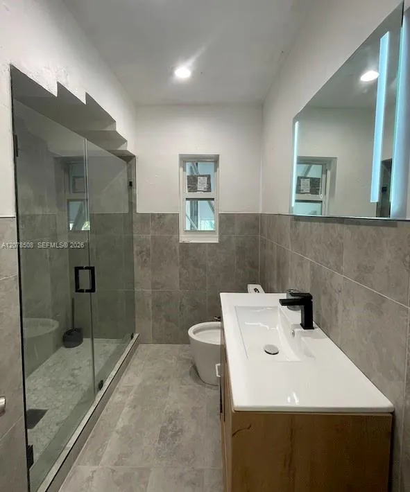 Address Not Shown Fort Lauderdale, FL 33301
