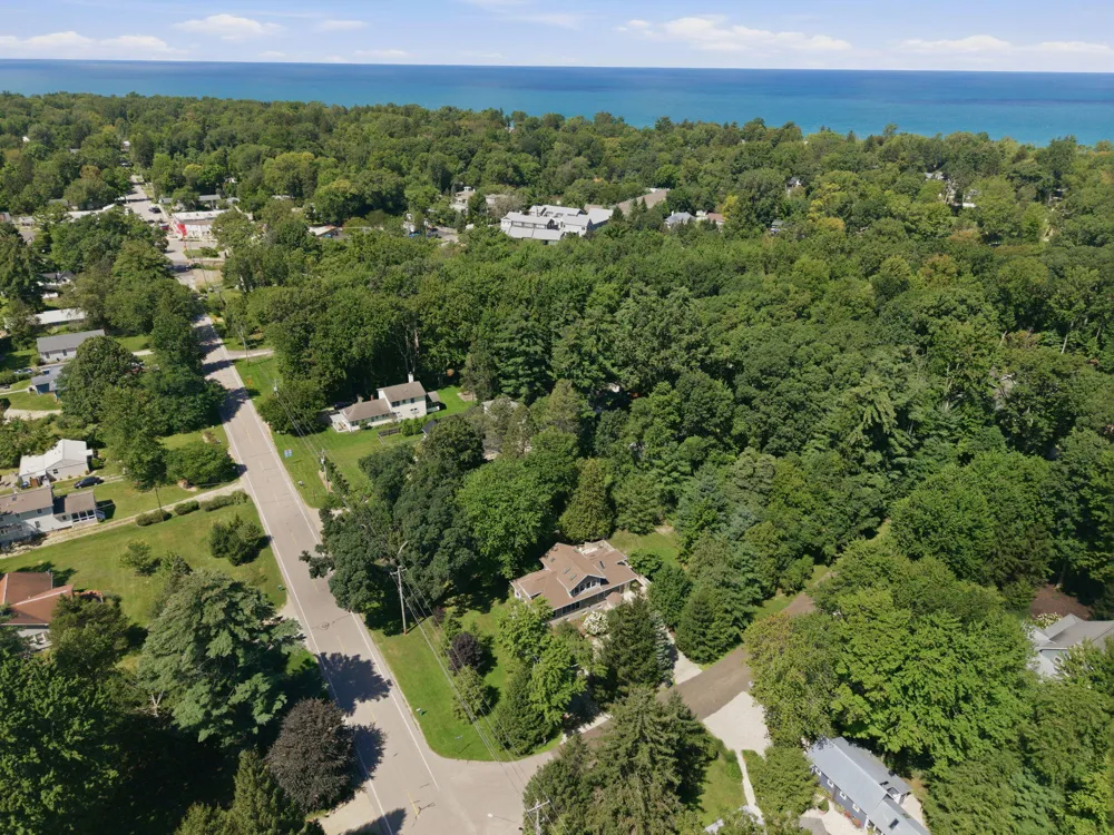 9737 Union Pier Road Chikaming Township, MI 49129