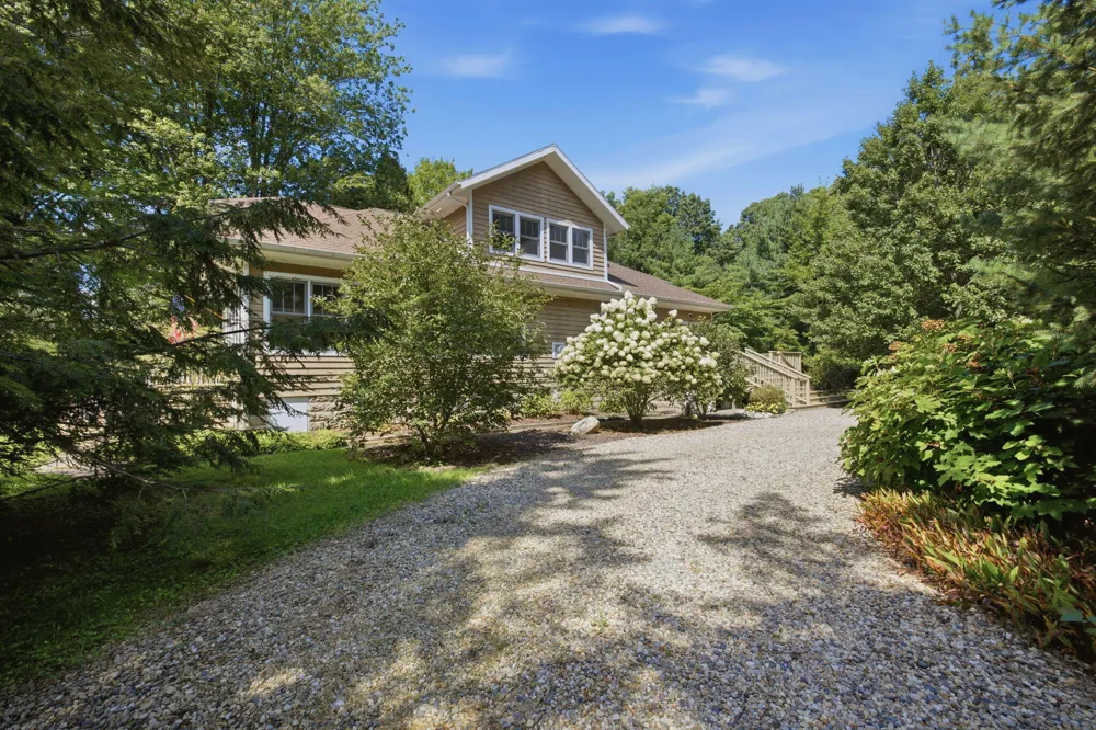 9737 Union Pier Road Chikaming Township, MI 49129
