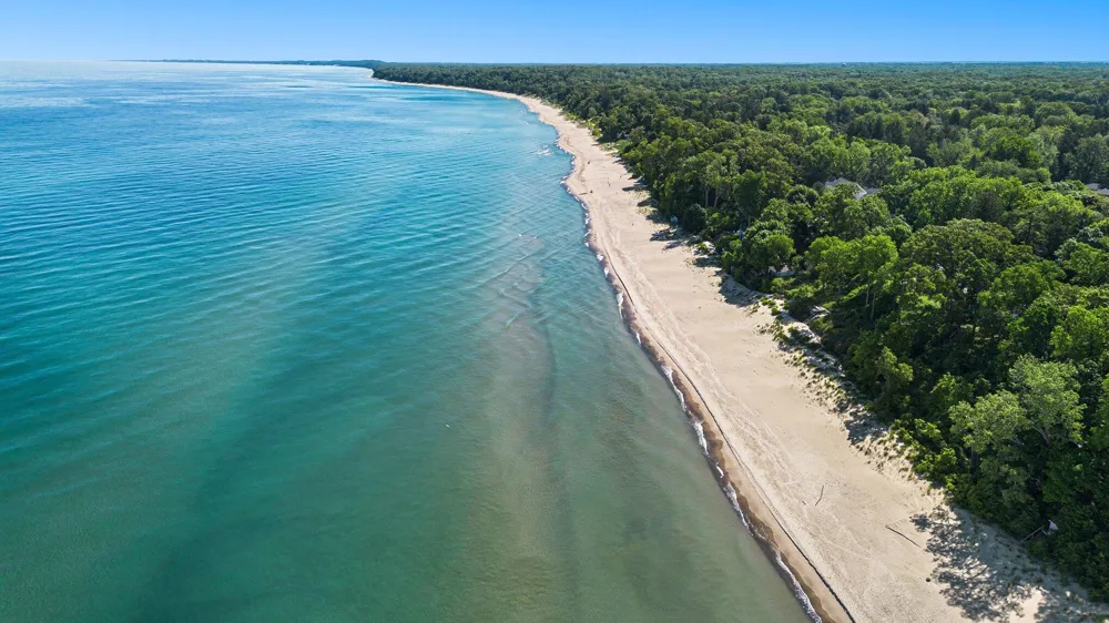 9737 Union Pier Road Chikaming Township, MI 49129
