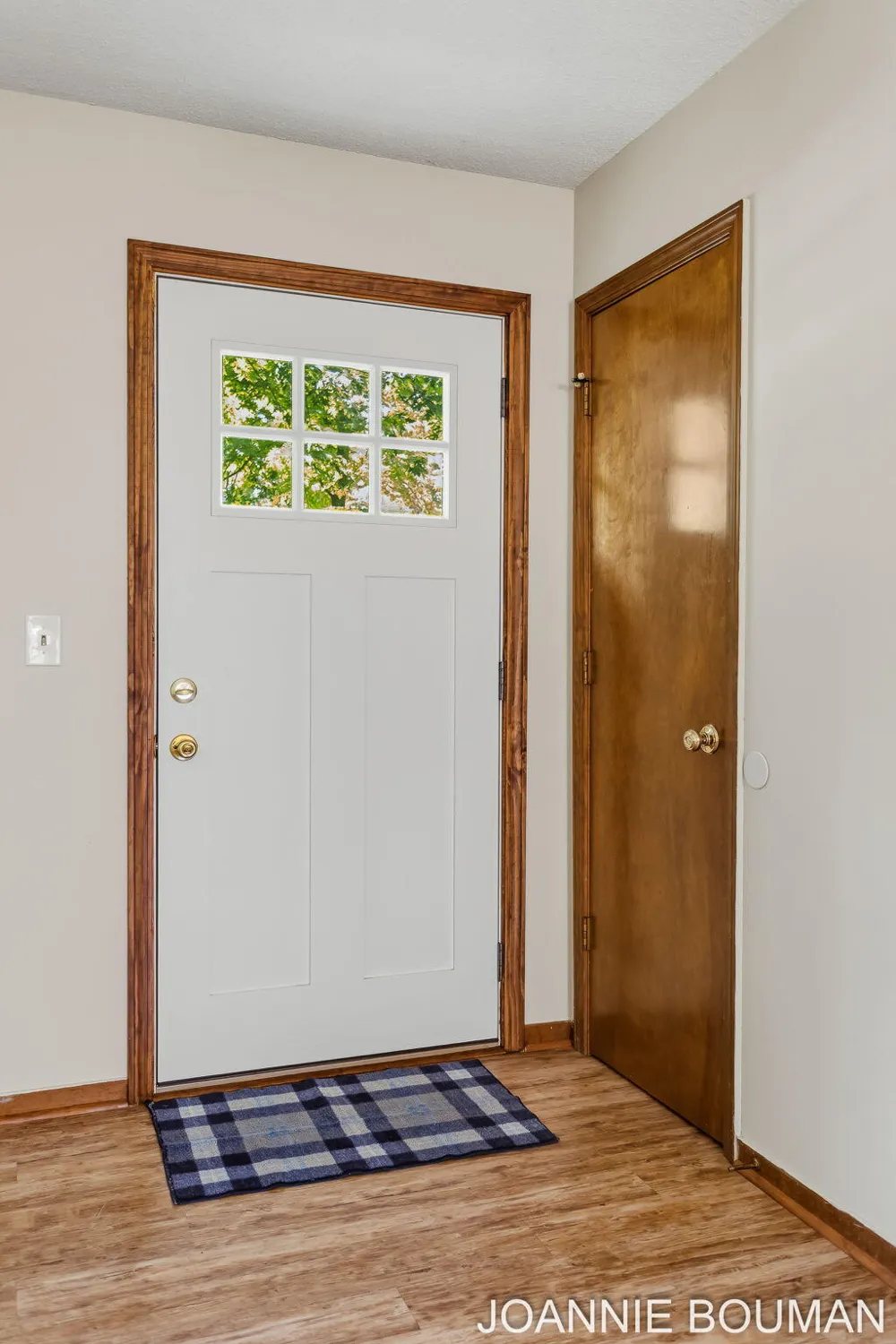 1323 Floral Street Holland City, MI 49423