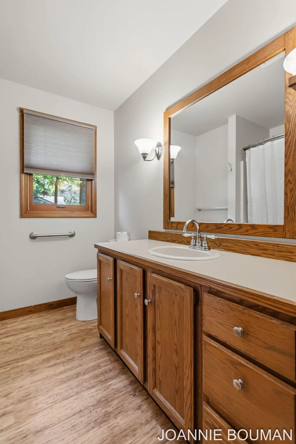 1323 Floral Street Holland City, MI 49423