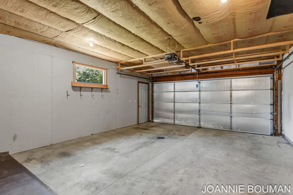 1323 Floral Street Holland City, MI 49423