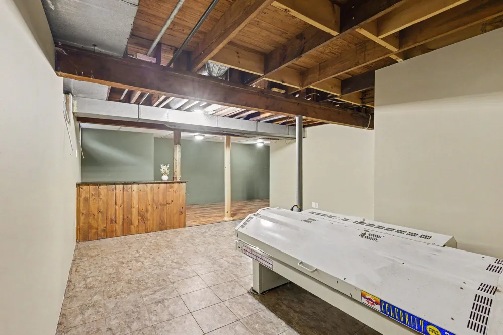 260 Eric Avenue Norton Shores City, MI 49444