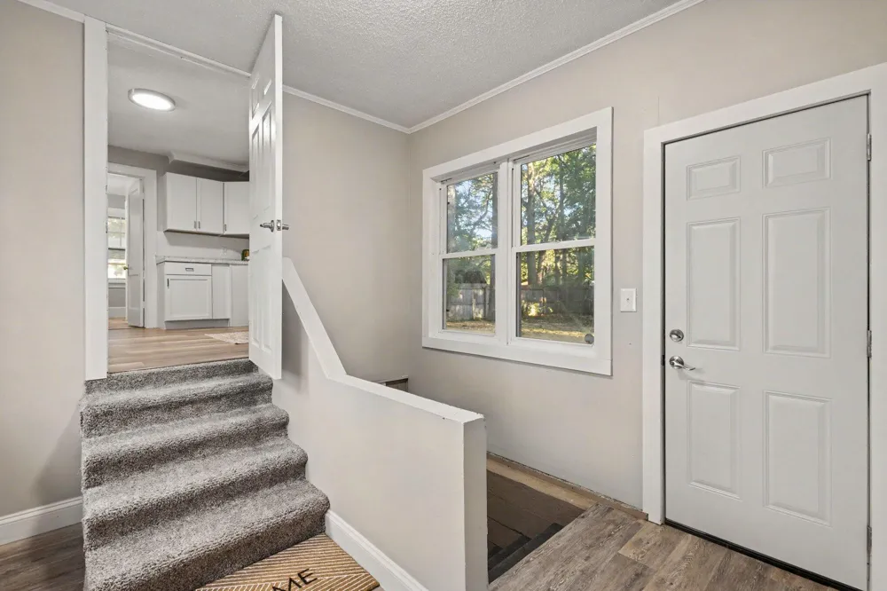 260 Eric Avenue Norton Shores City, MI 49444