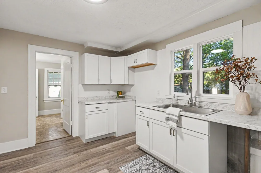 260 Eric Avenue Norton Shores City, MI 49444