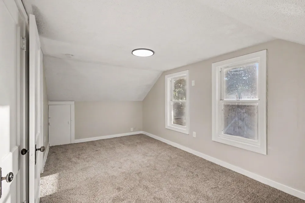 260 Eric Avenue Norton Shores City, MI 49444
