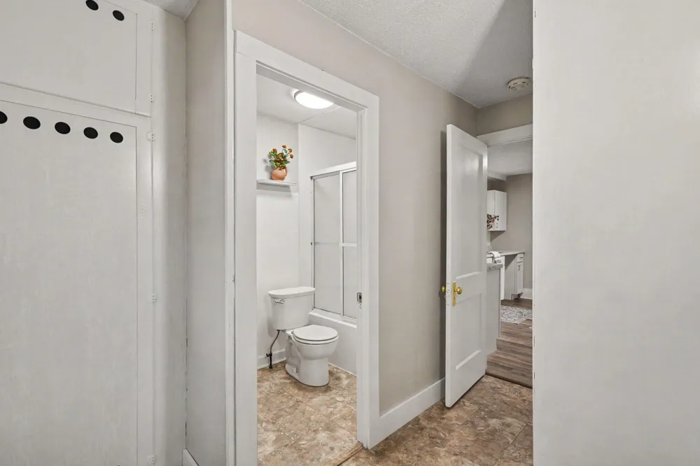 260 Eric Avenue Norton Shores City, MI 49444