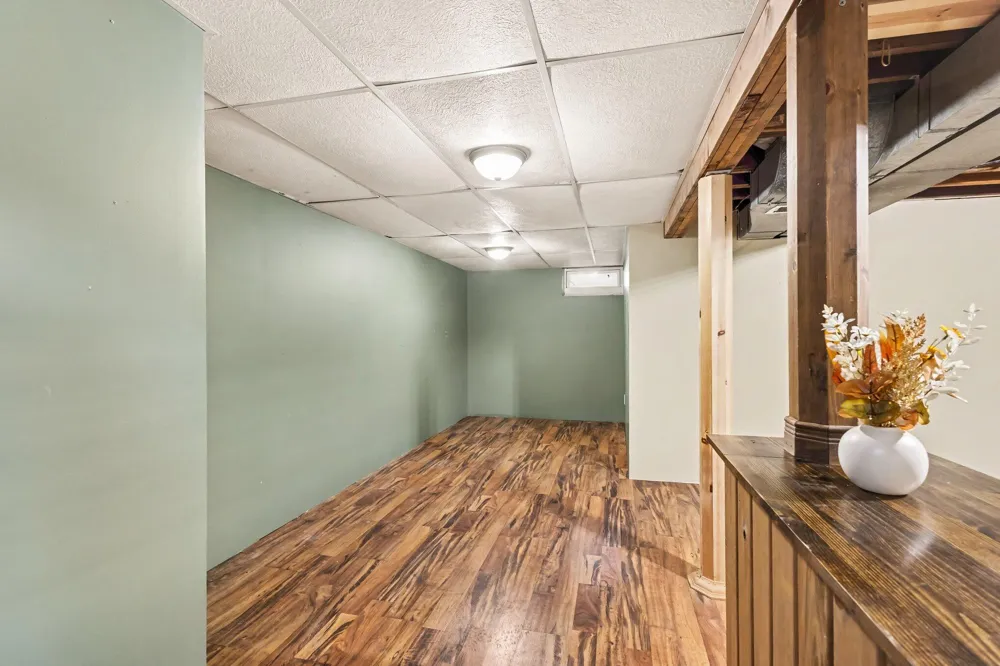 260 Eric Avenue Norton Shores City, MI 49444