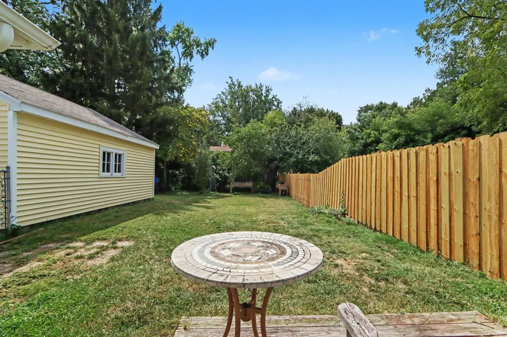 2313 Waverly Street Kalamazoo Charter Township, MI 49006