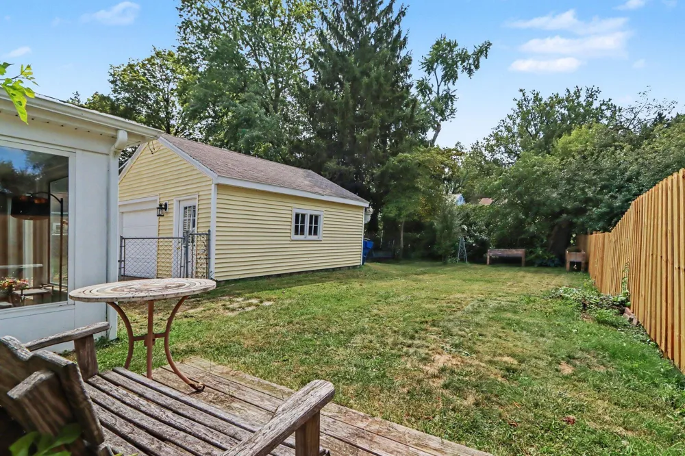 2313 Waverly Street Kalamazoo Charter Township, MI 49006