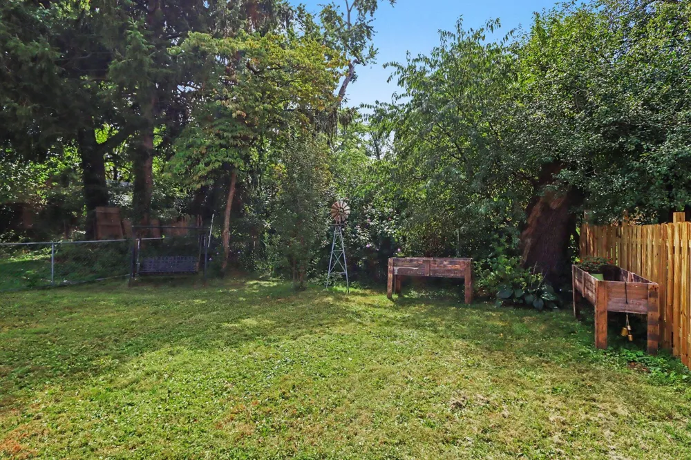 2313 Waverly Street Kalamazoo Charter Township, MI 49006