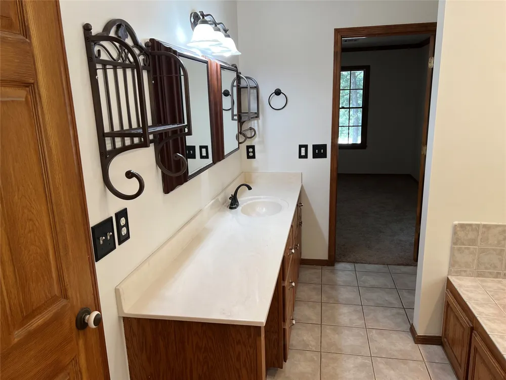 19345 Cottrell Drive Claremore, OK 74019