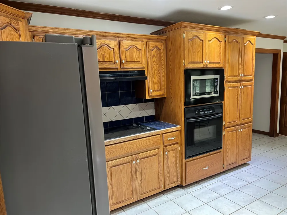 19345 Cottrell Drive Claremore, OK 74019