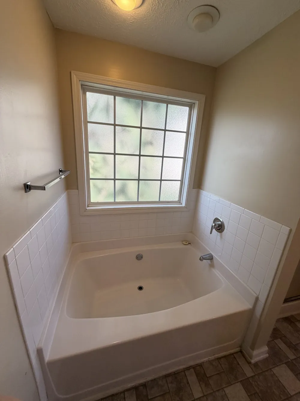 1378 Mountain Way Clarksville, TN 37043