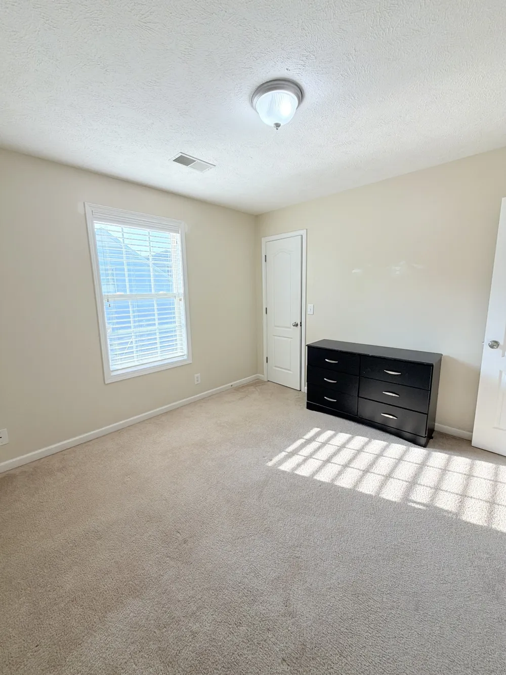 1378 Mountain Way Clarksville, TN 37043