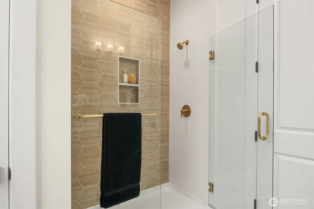 33954 Site 309 Buckeye Avenue SE Black Diamond, WA 98010
