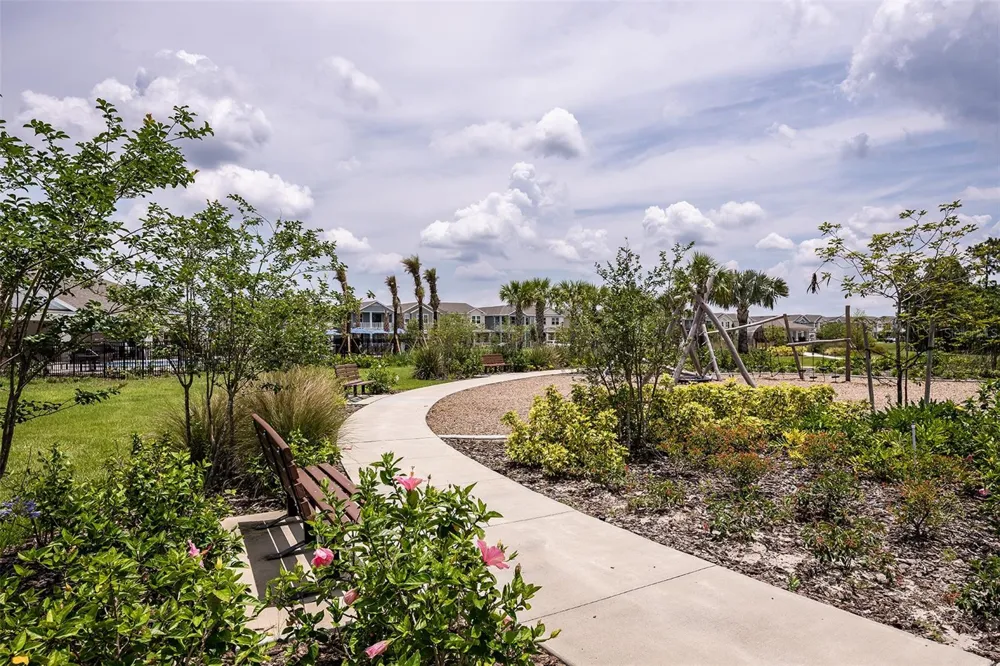 14751 FIELD DAISY DRIVE Winter Garden, FL 34787