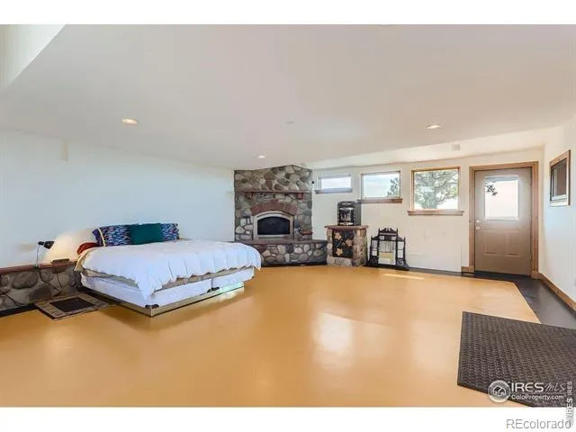 2450 Eagle Ridge Road Lyons, CO 80540