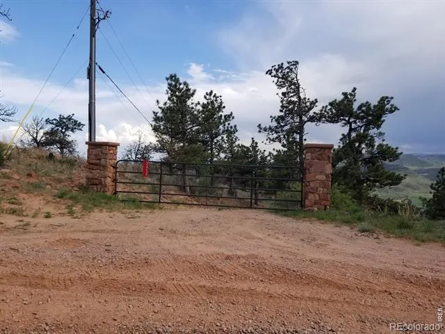 2450 Eagle Ridge Road Lyons, CO 80540