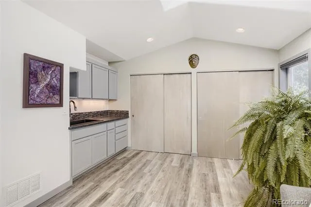 5335 S Flanders Way Centennial, CO 80015