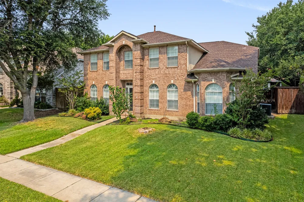 1119 Shadow Lakes Boulevard Allen, TX 75002
