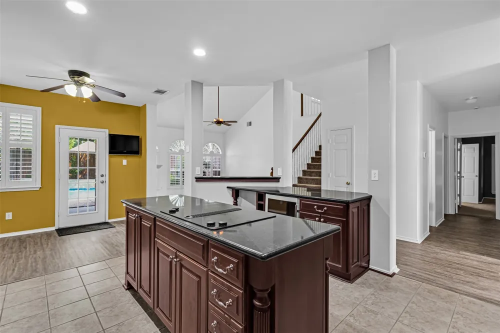 1119 Shadow Lakes Boulevard Allen, TX 75002