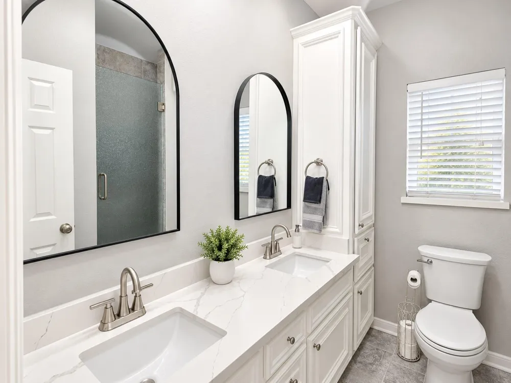 1648 Sandpebble Place Surfside Beach, TX 77541