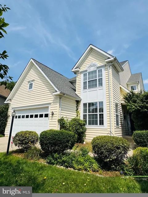 6092 OMEGA LANE