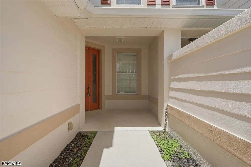 Avian Avenue Fort Myers, FL 33916