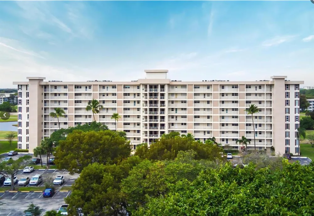 2671 S COURSE DRIVE S #908 Pompano Beach, FL 33069