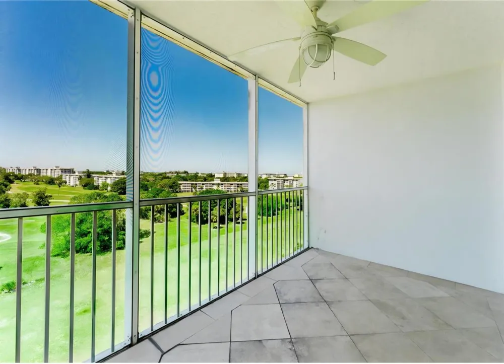 2671 S COURSE DRIVE S #908 Pompano Beach, FL 33069