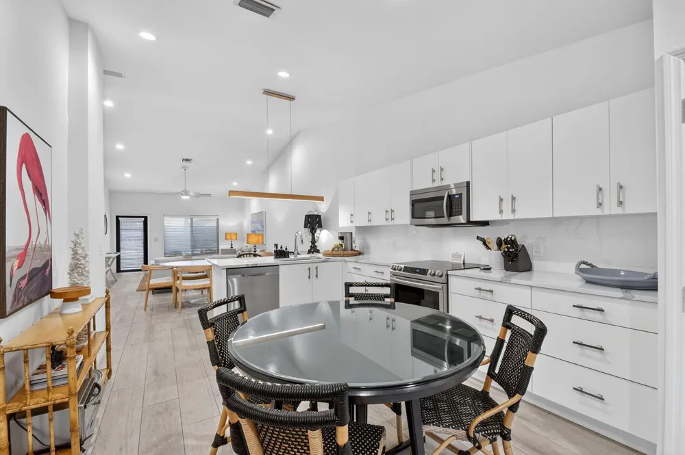 2904 Spanish Trail Delray Beach, FL 33483