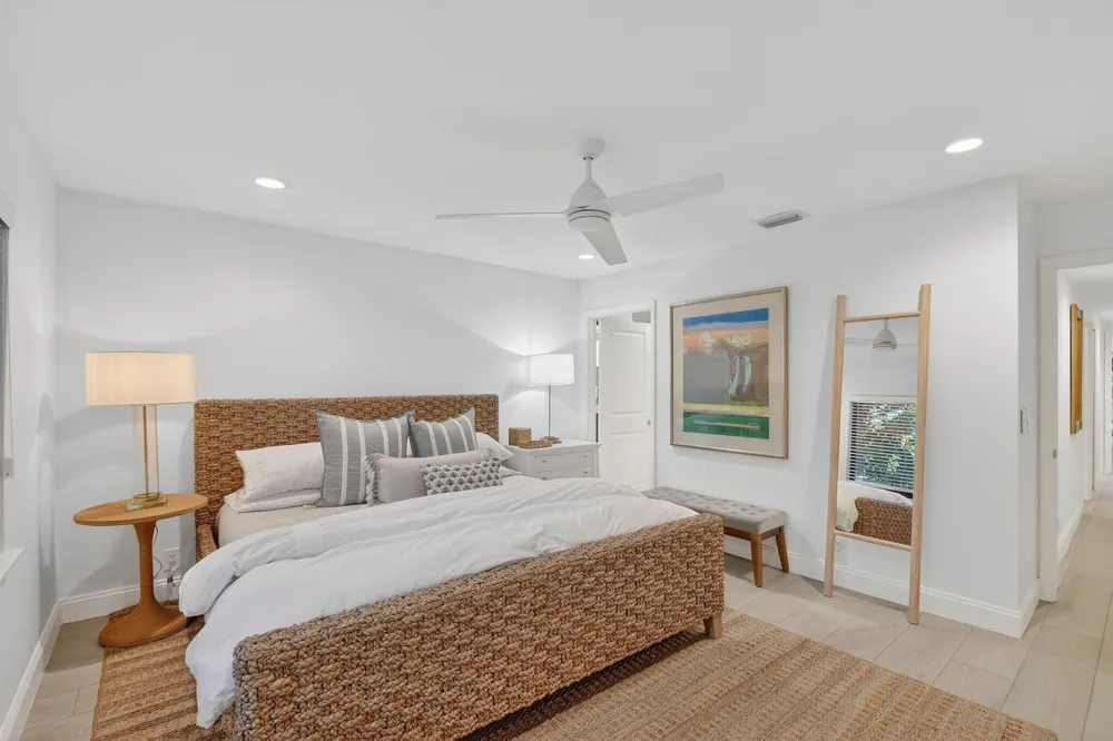 2904 Spanish Trail Delray Beach, FL 33483