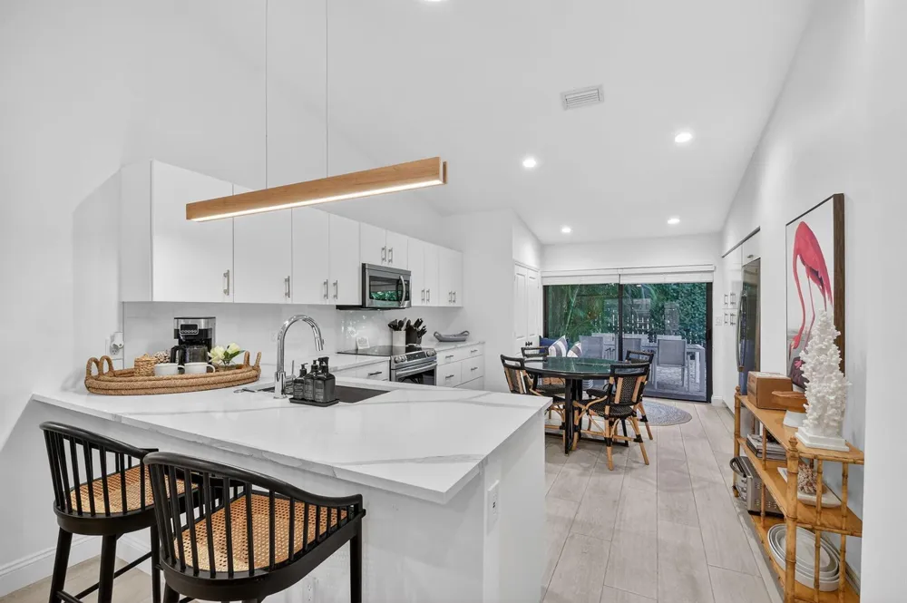 2904 Spanish Trail Delray Beach, FL 33483