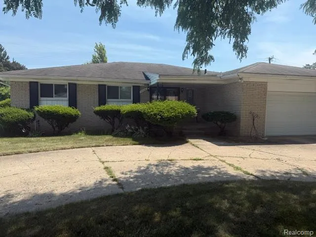 25544 FILMORE Southfield Township, MI 48075