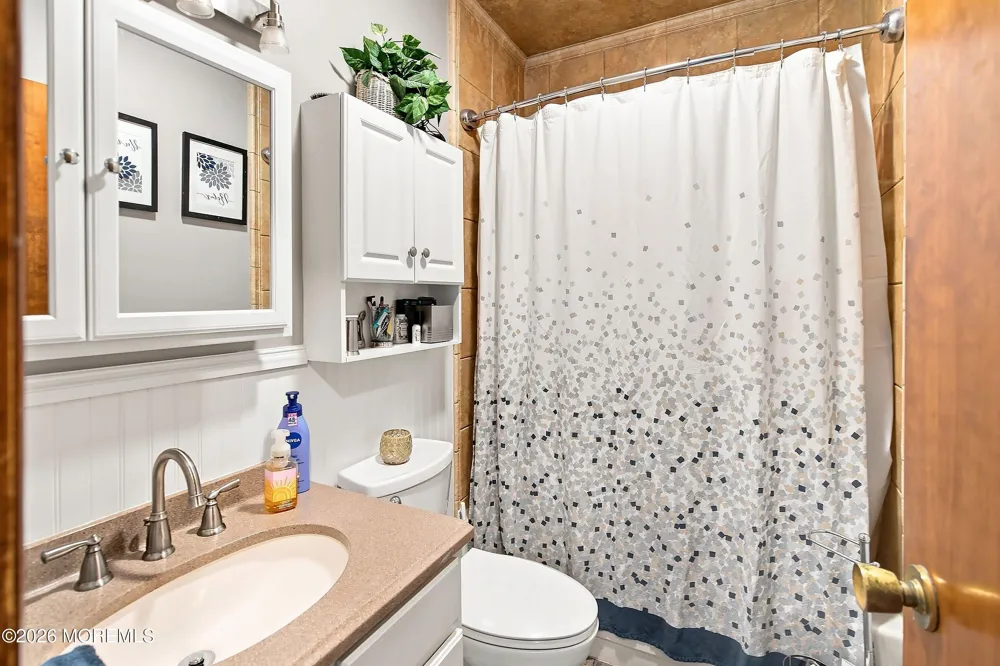 33 Pershing Avenue Milltown, NJ 08850