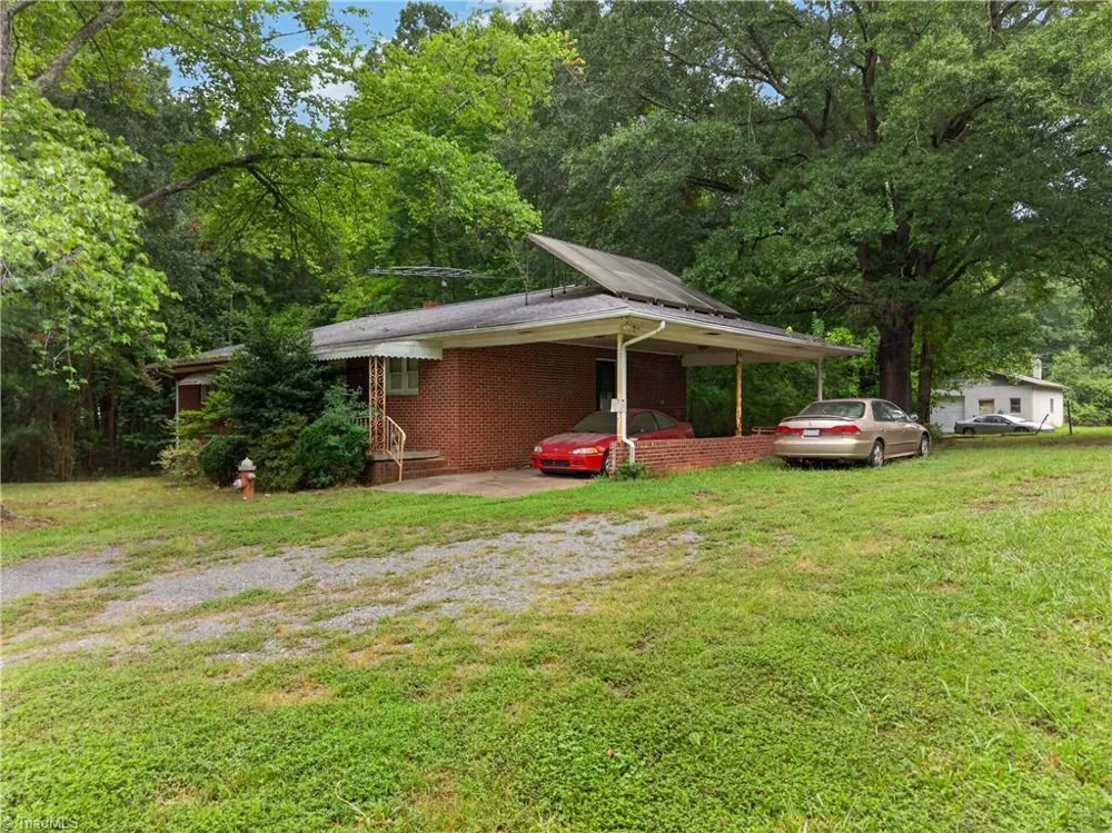 5175 US Highway 220 Bus S Asheboro, NC 27205