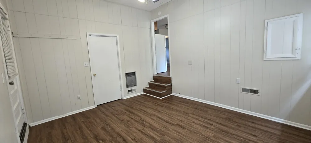 310 Sheriff Dr Clarksville, TN 37042