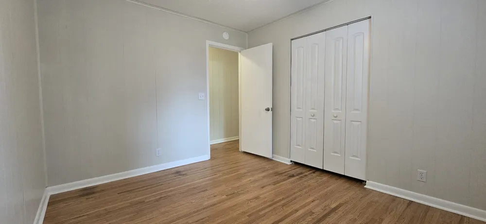 310 Sheriff Dr Clarksville, TN 37042