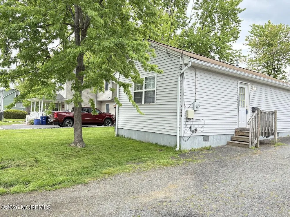 548 Clark Avenue #A Union Beach, NJ 07735