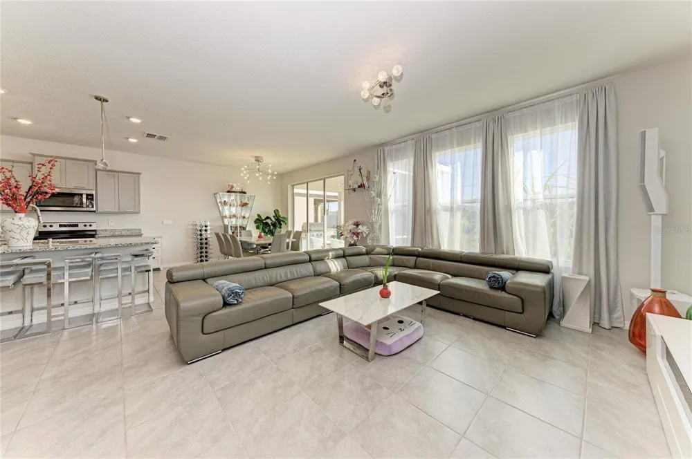 3804 TURNING TIDES TERRACE Bradenton, FL 34208