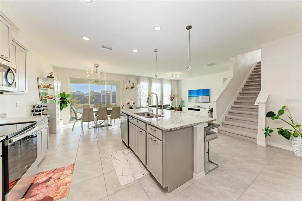 3804 TURNING TIDES TERRACE Bradenton, FL 34208