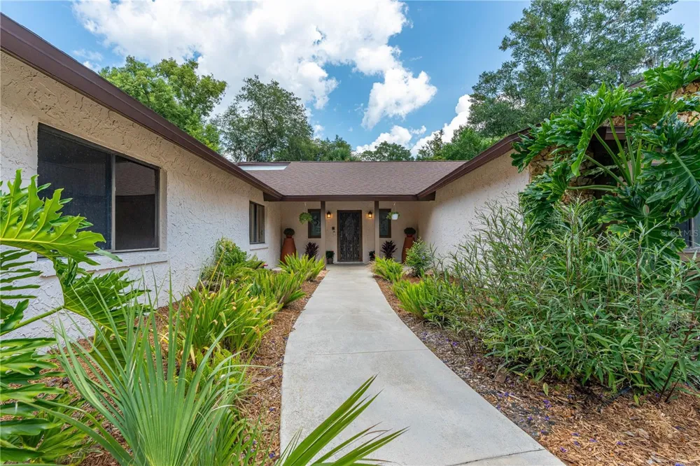 201 RIO PINAR DRIVE Ormond Beach, FL 32174