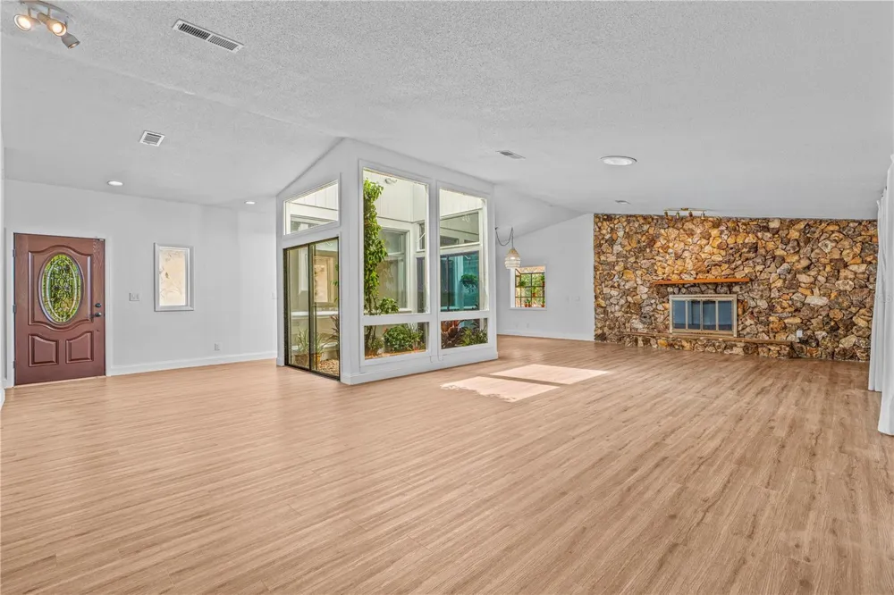 201 RIO PINAR DRIVE Ormond Beach, FL 32174