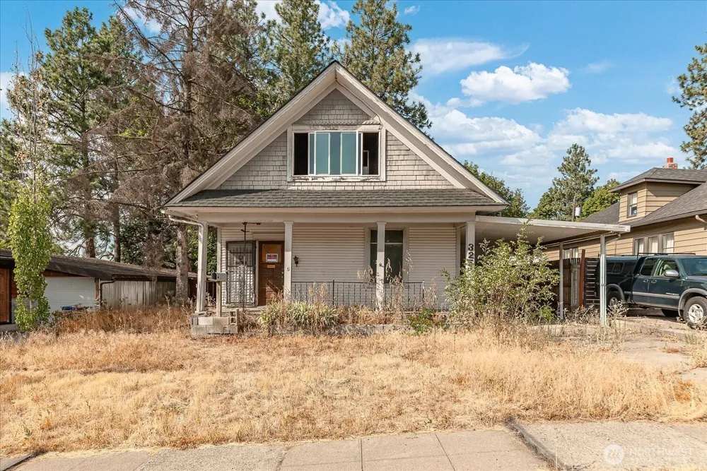 325 E 20th Avenue Spokane, WA 99203